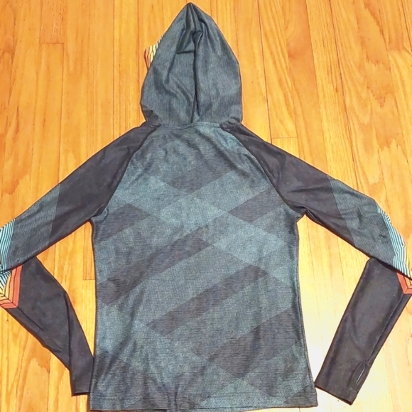 WITH (Wear it to heart) Hoodie - Picture 7 of 7